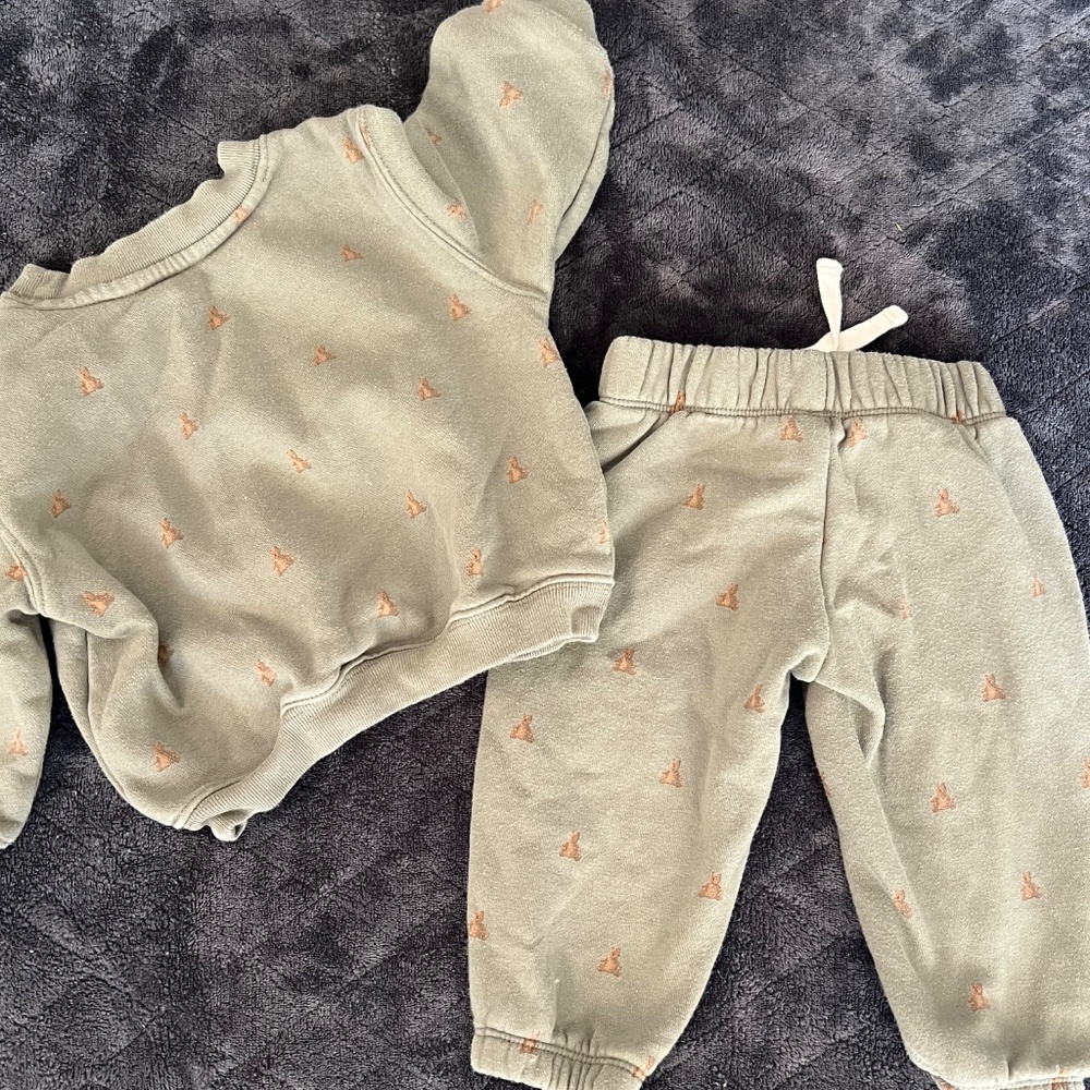 Gap Baby Matching Bear Set Size 12-18 months